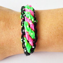 Rainbow Loom bracelet